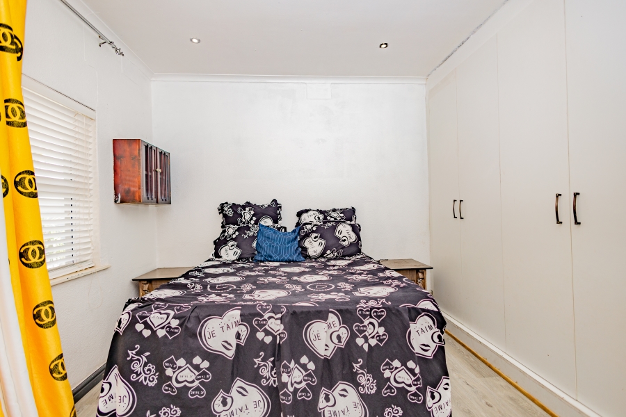 5 Bedroom Property for Sale in Vasco Estate Western Cape